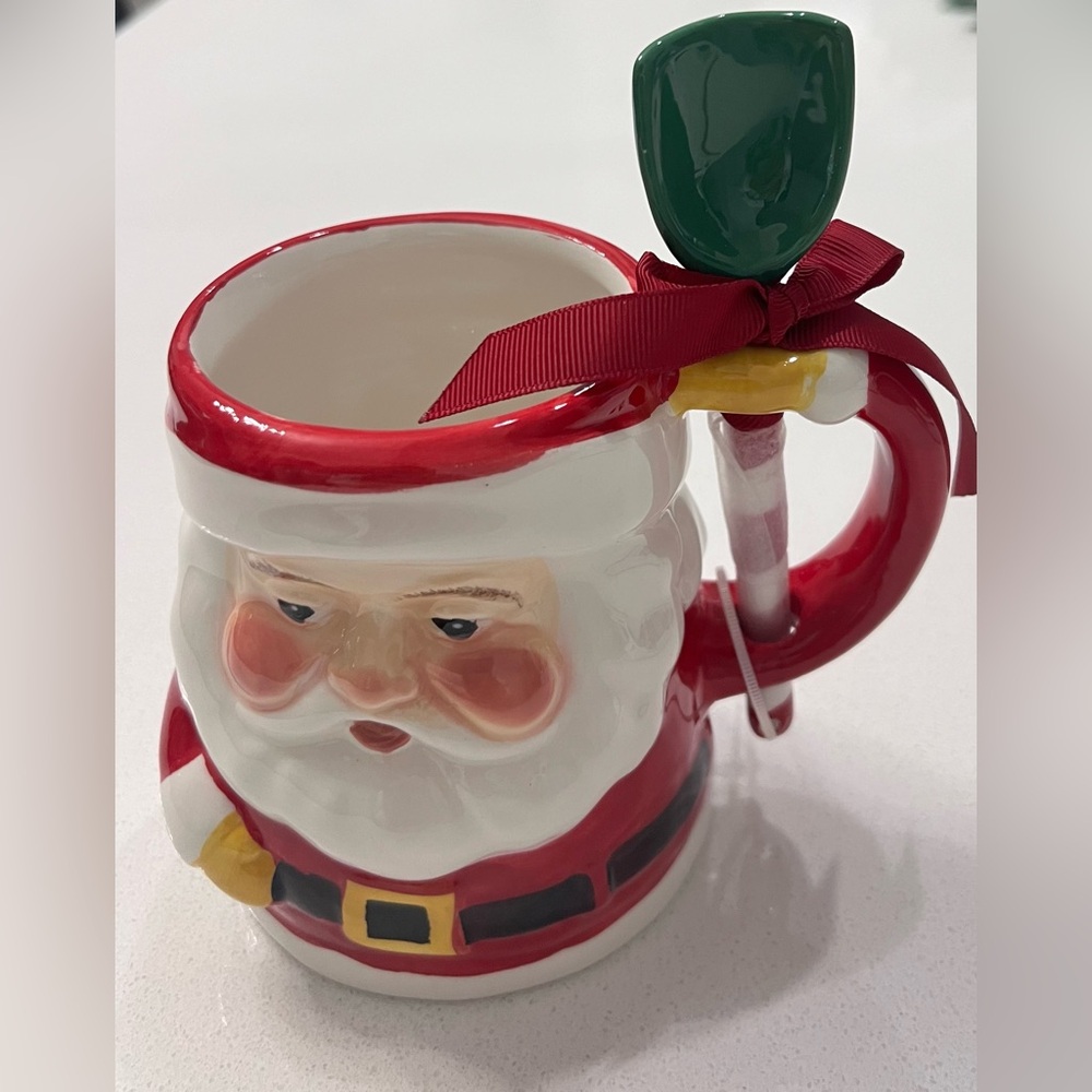Holiday Time Earthenware Santa Mug With Spoon New